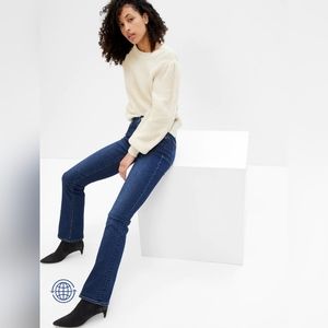 GAP 1968  PERFECT BOOT JEANS SIZE 12L